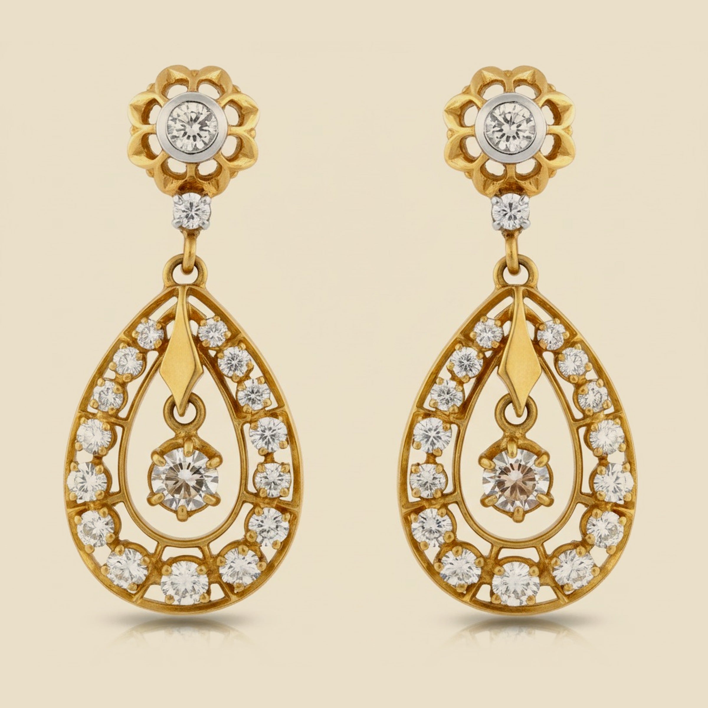 14k Yellow Gold Diamond Teardrop Earrings