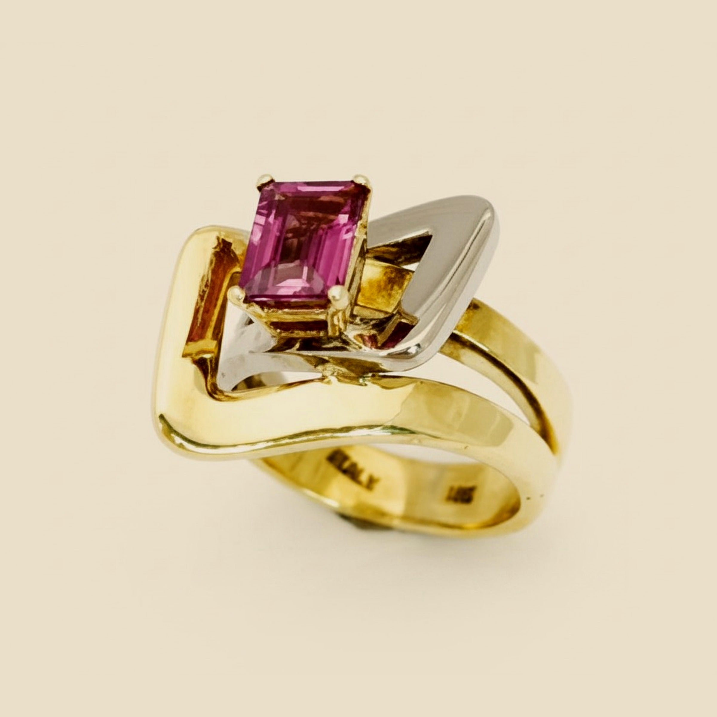 18K Pink Sapphire Ring – Empire Diamond