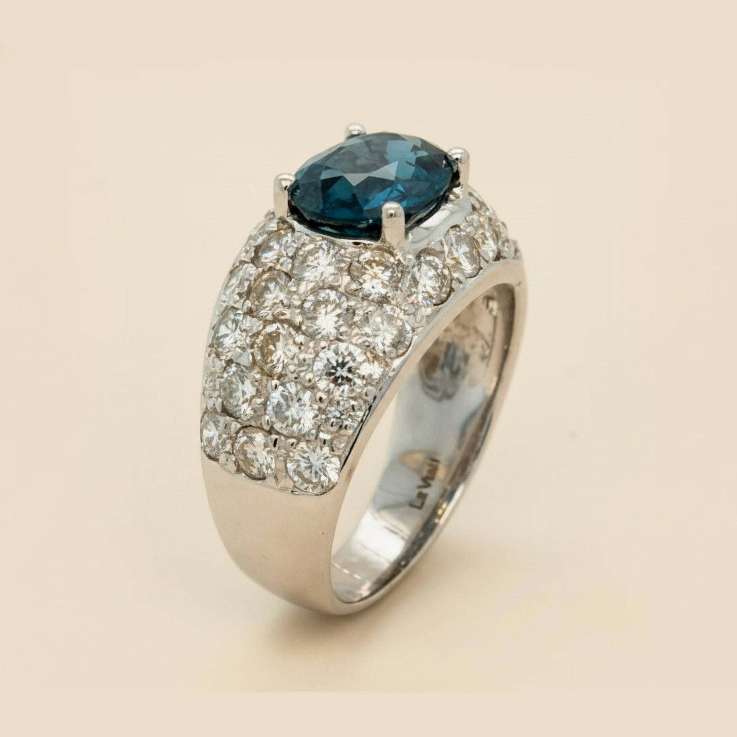 18k White Gold Sapphire & Diamond Cocktail Ring