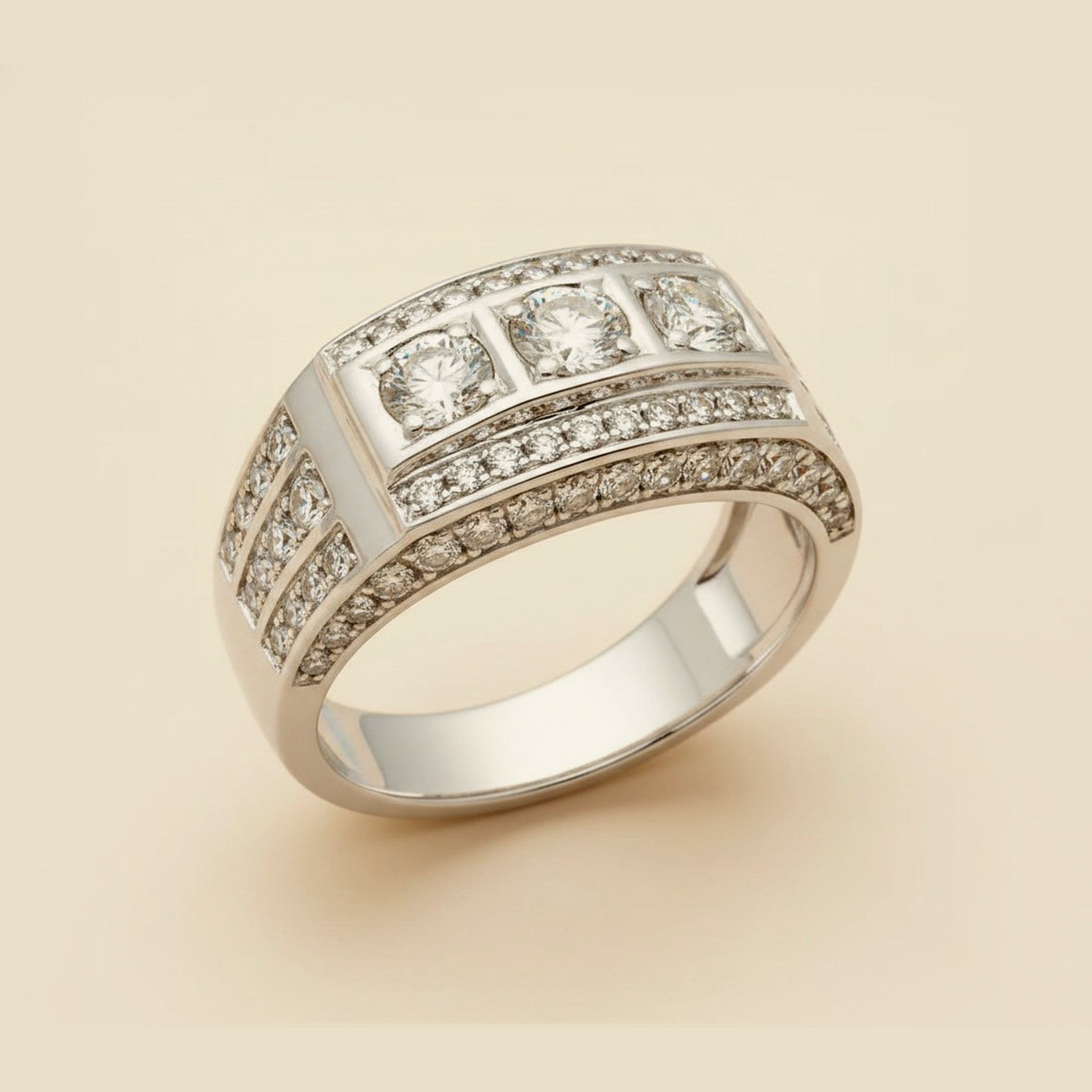 Gent's White Gold Diamond Ring Dress Ring