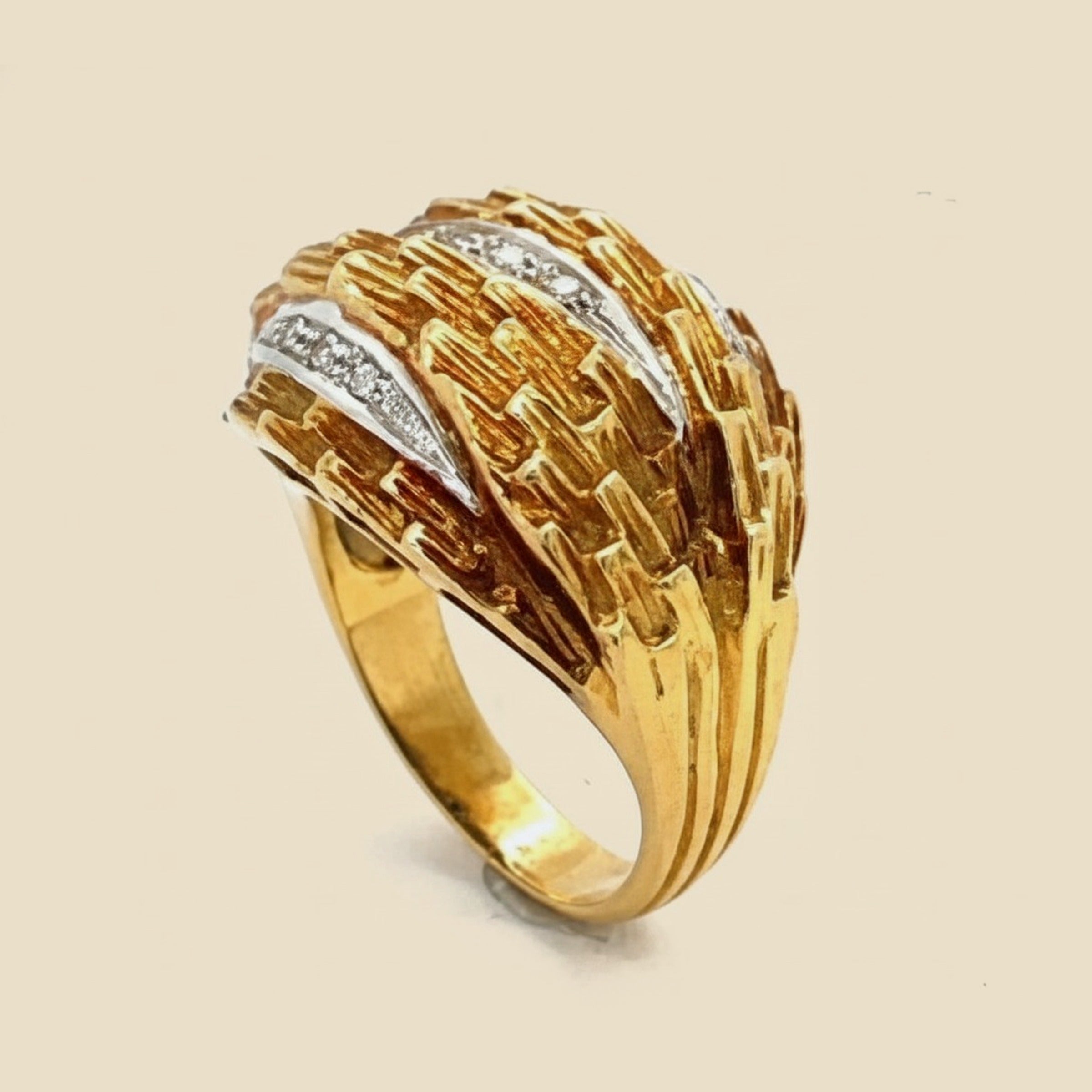 Italian 18k Yellow Gold Domed Feather Diamond Ring