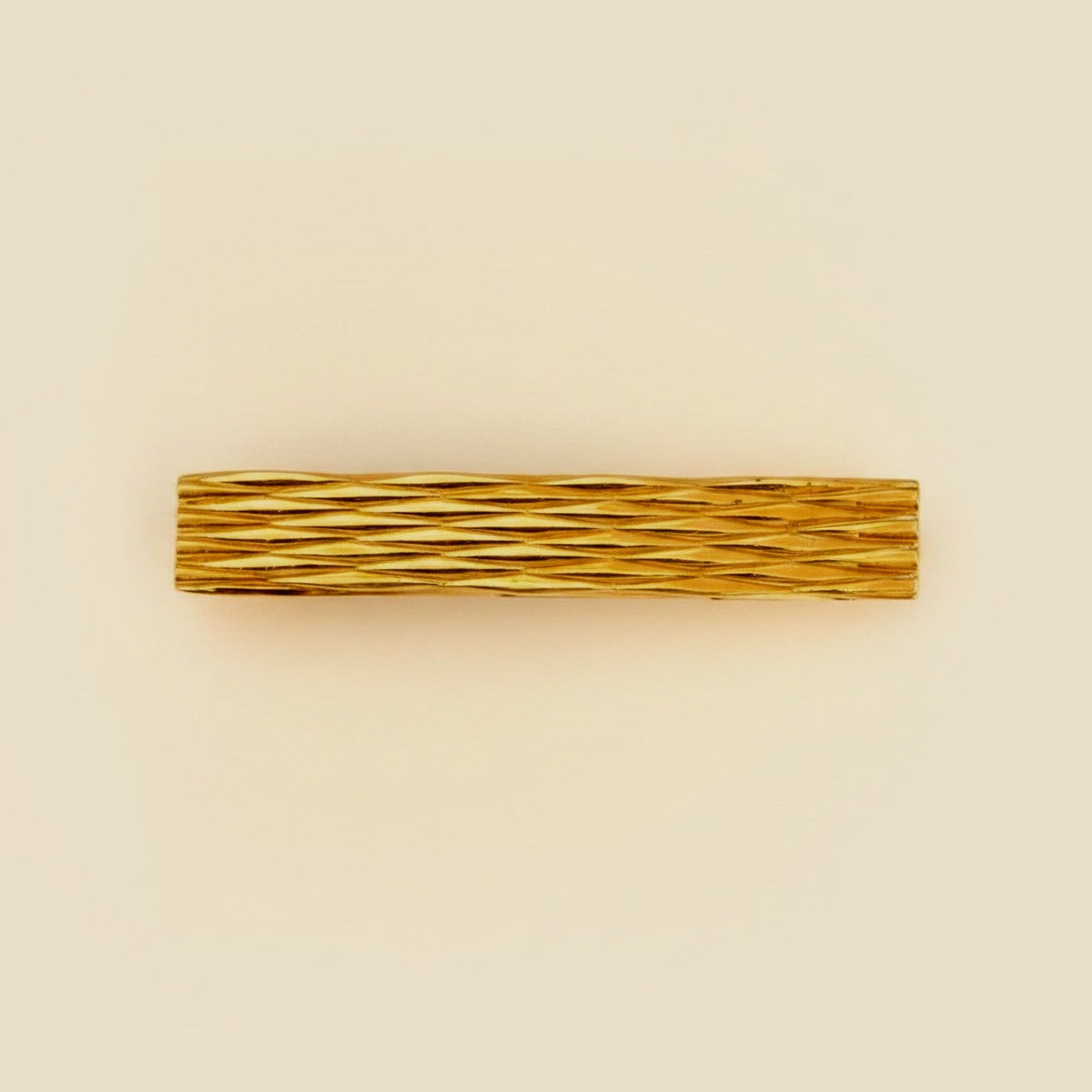 Tiffany & Co. 14K Criss Cross Fluted Design Tie Bar/Money – Empire Diamond