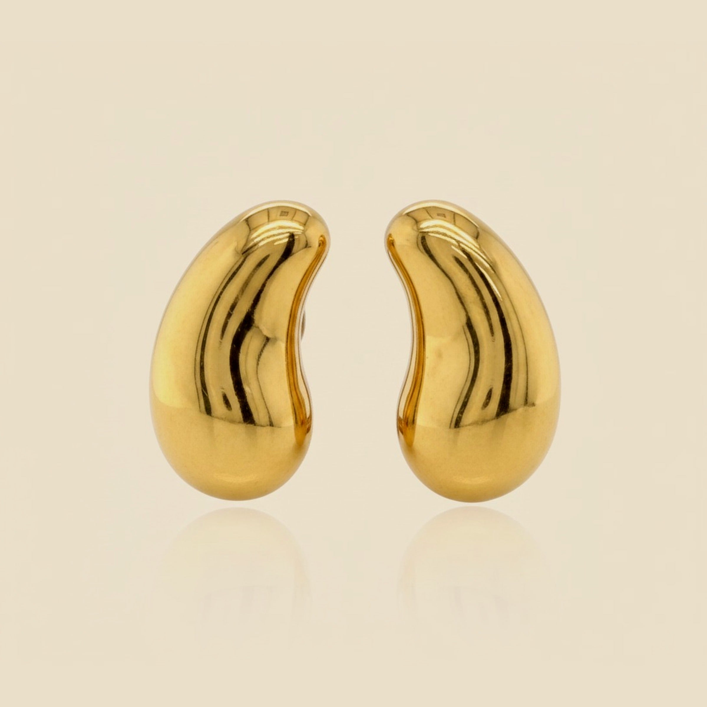 Tiffany & Co. Elsa Peretti Yellow Gold Bean Clipback Earrings – Empire Diamond