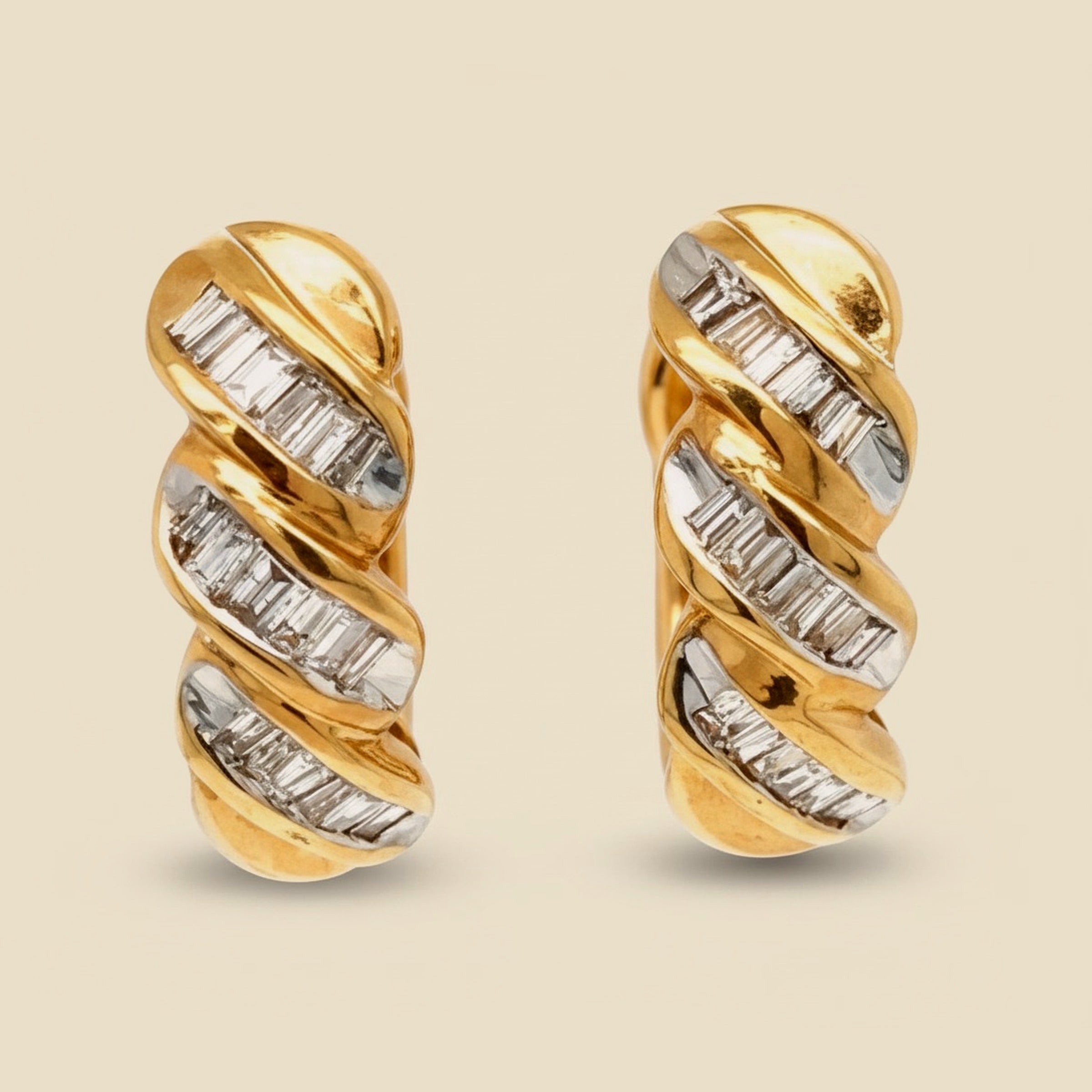 Yellow Gold Earclips with Baguette Diamonds – Empire Diamond