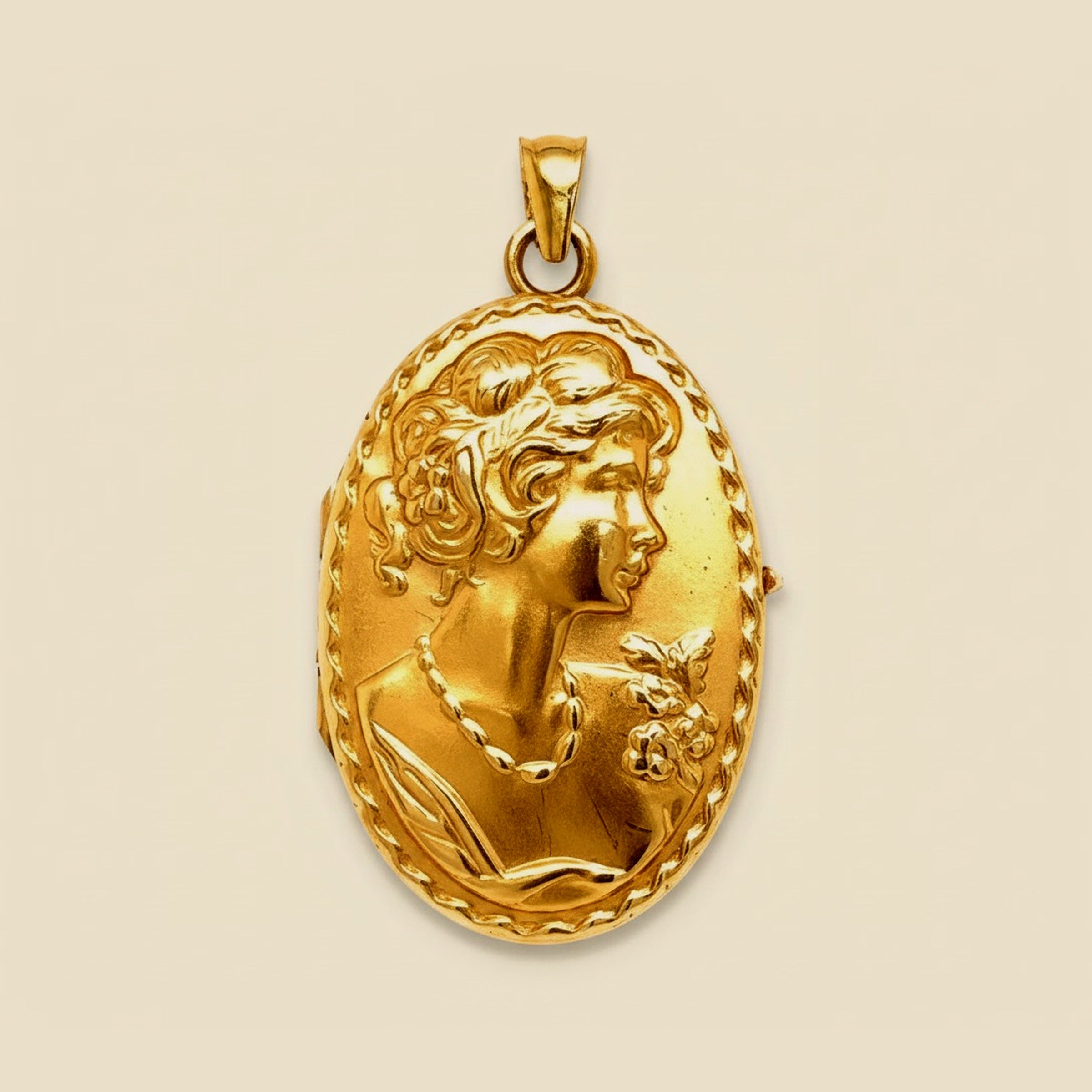 Yellow Gold, Italian, Oval Locket Pendant – Empire Diamond