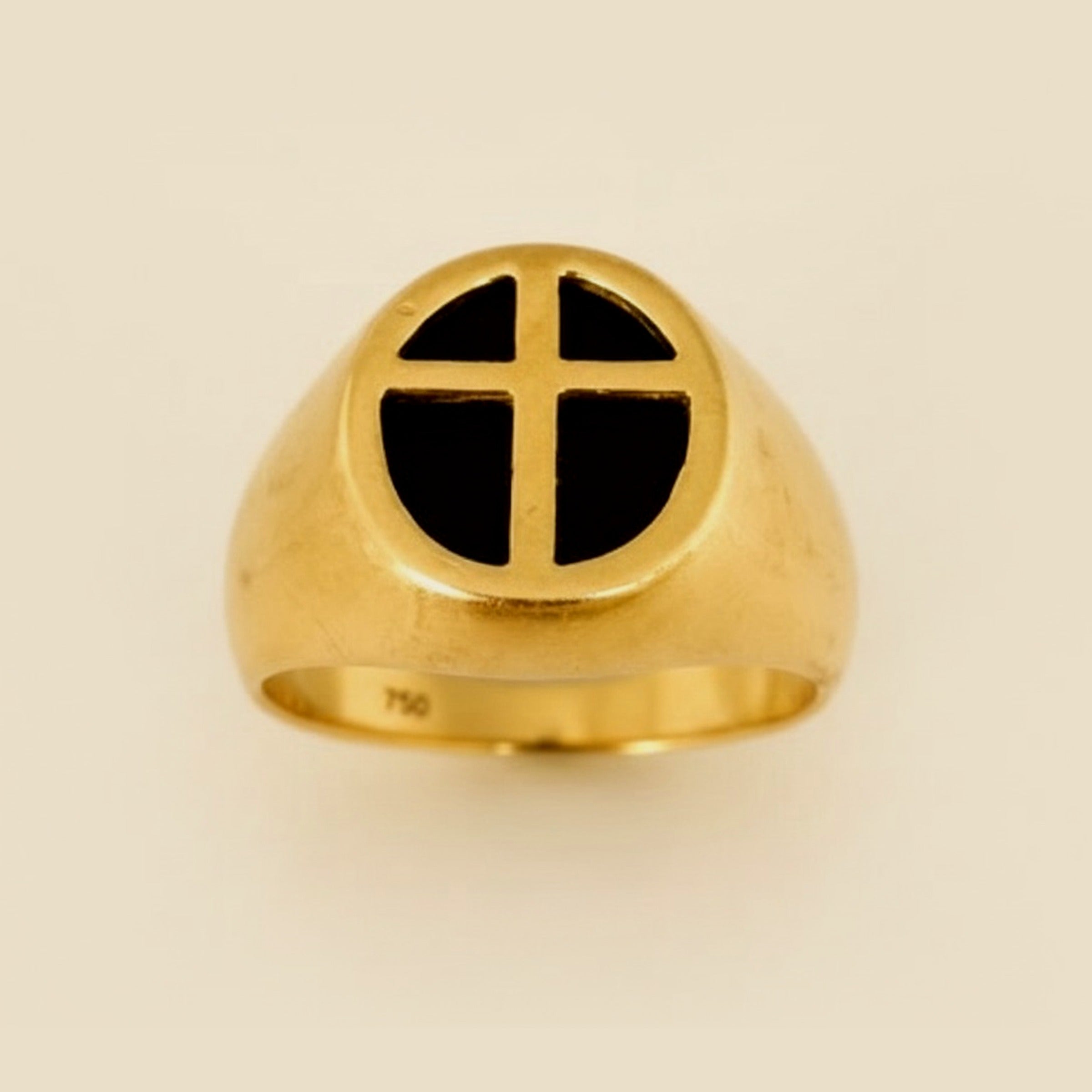 Yellow Gold Jade Ring covered by a Cross – Empire Diamond – view 2