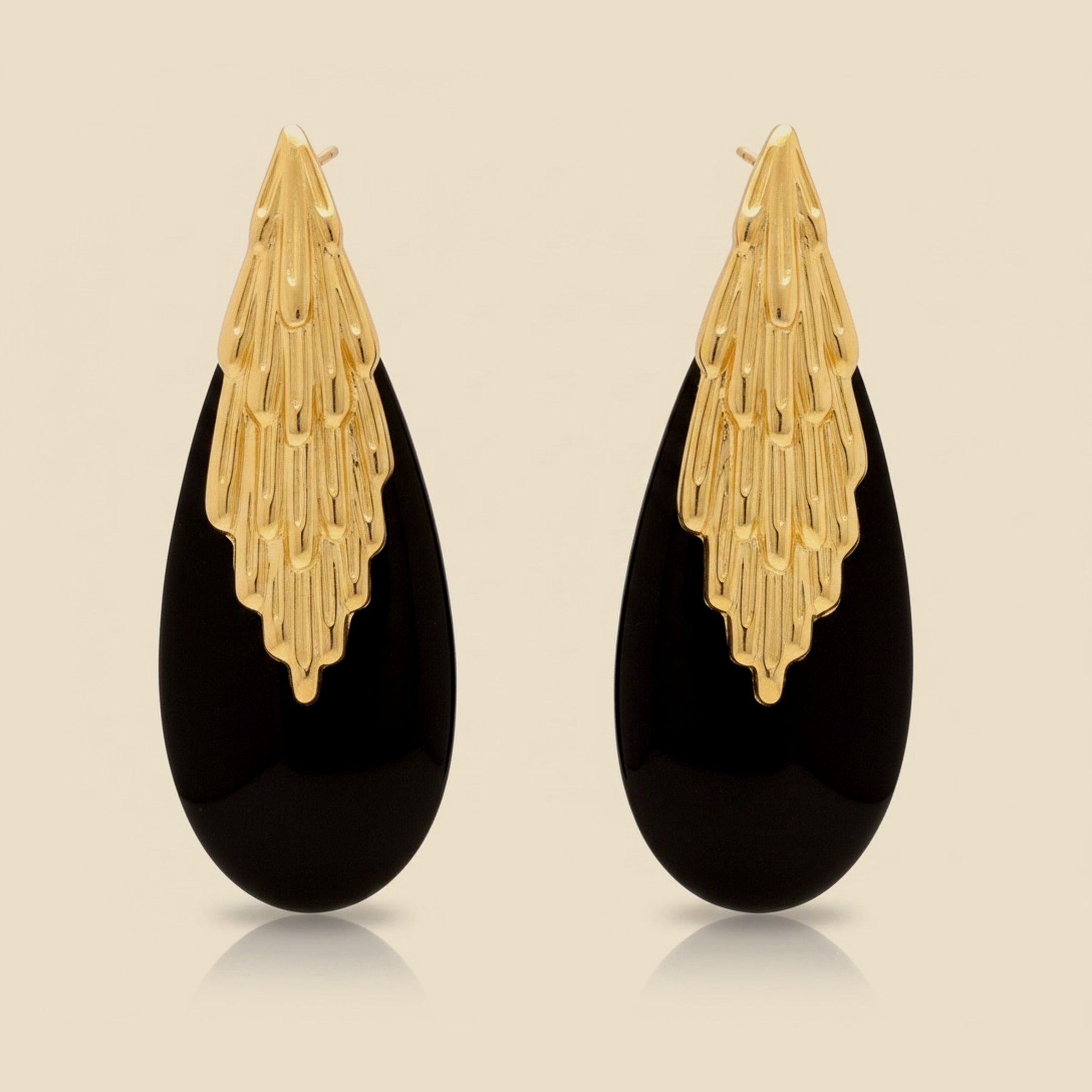 Yellow Gold Onyx Teardrop Earrings