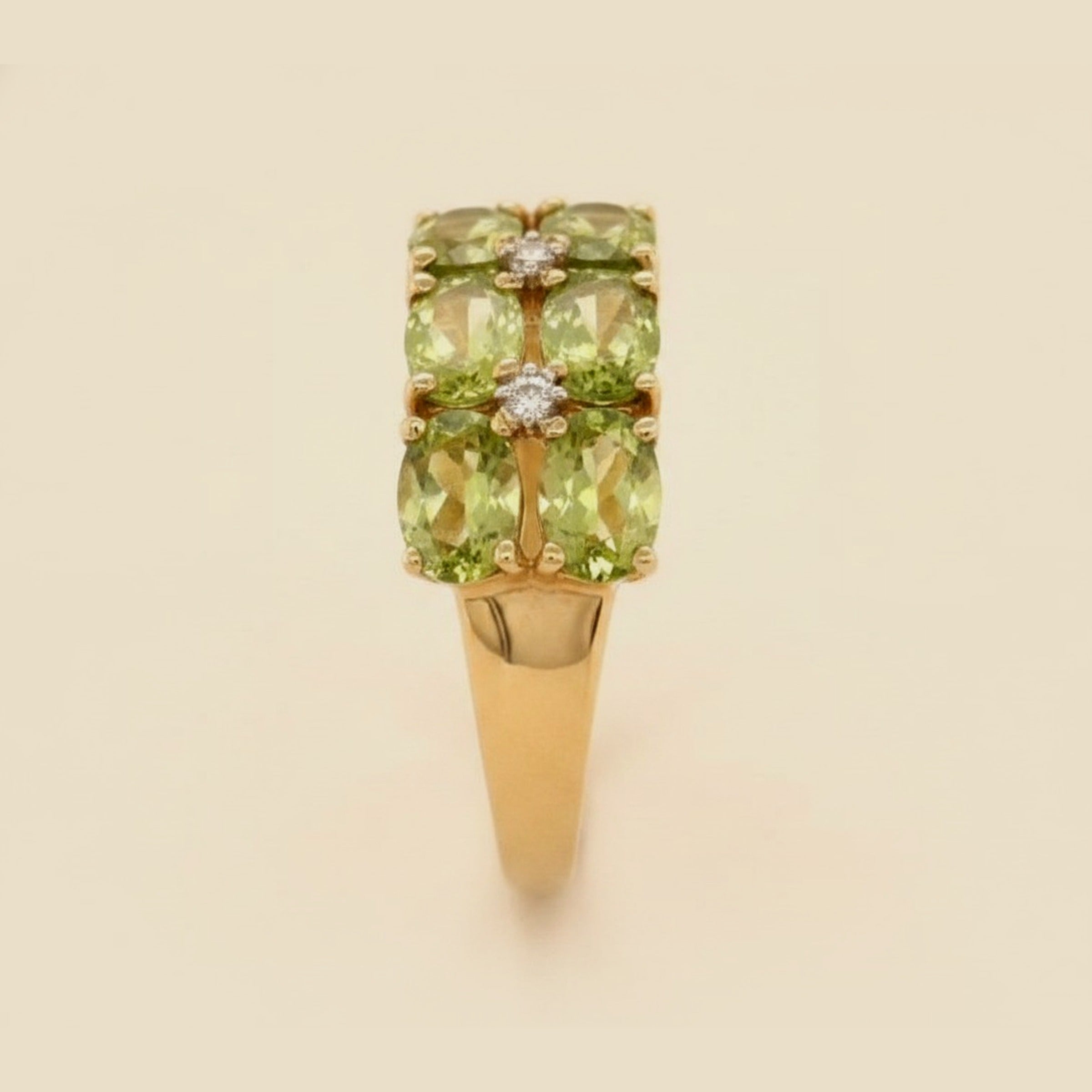 Yellow Gold Peridot & Diamond Ring