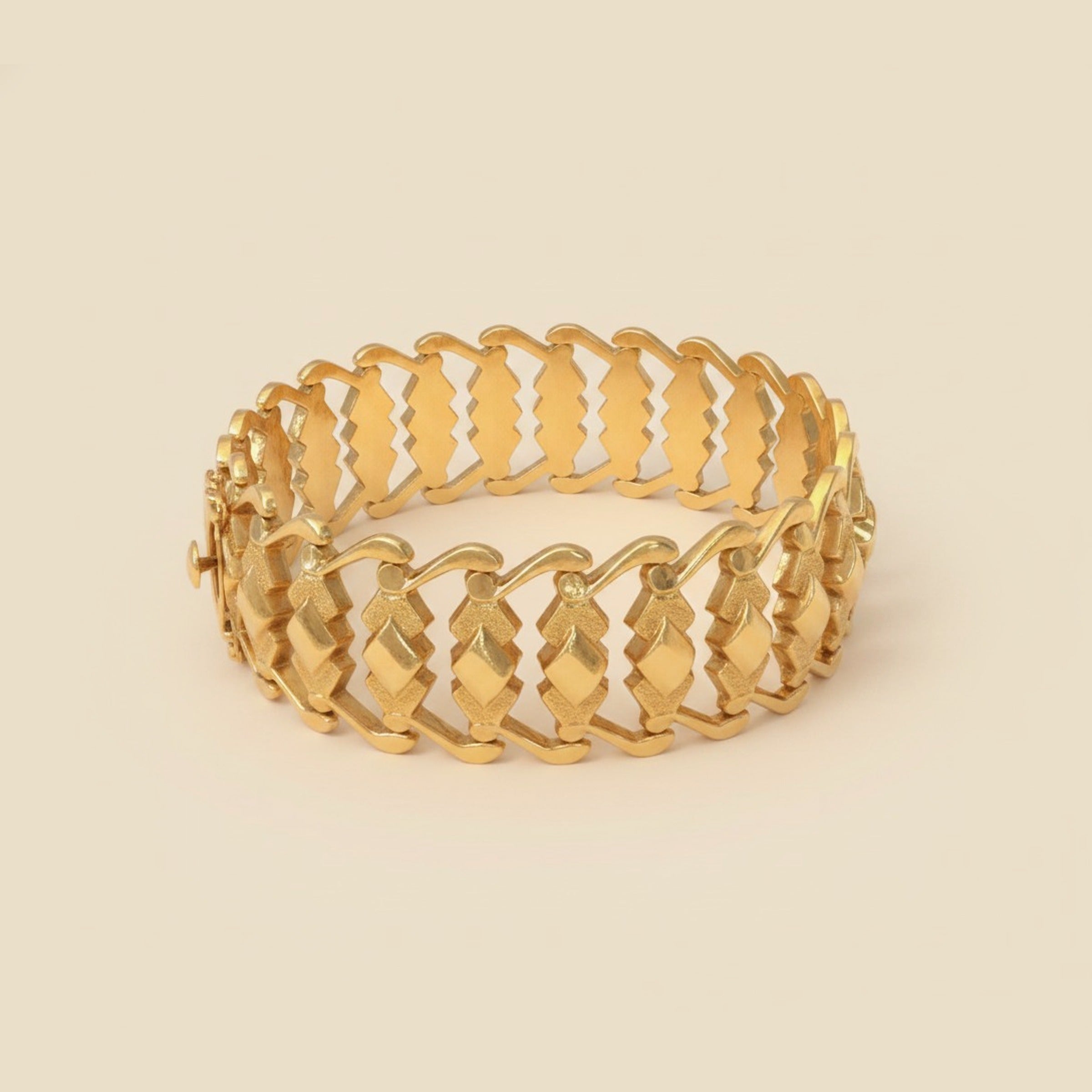 18K Beaded & Beveled Swivel Link Bracelet – Empire Diamond