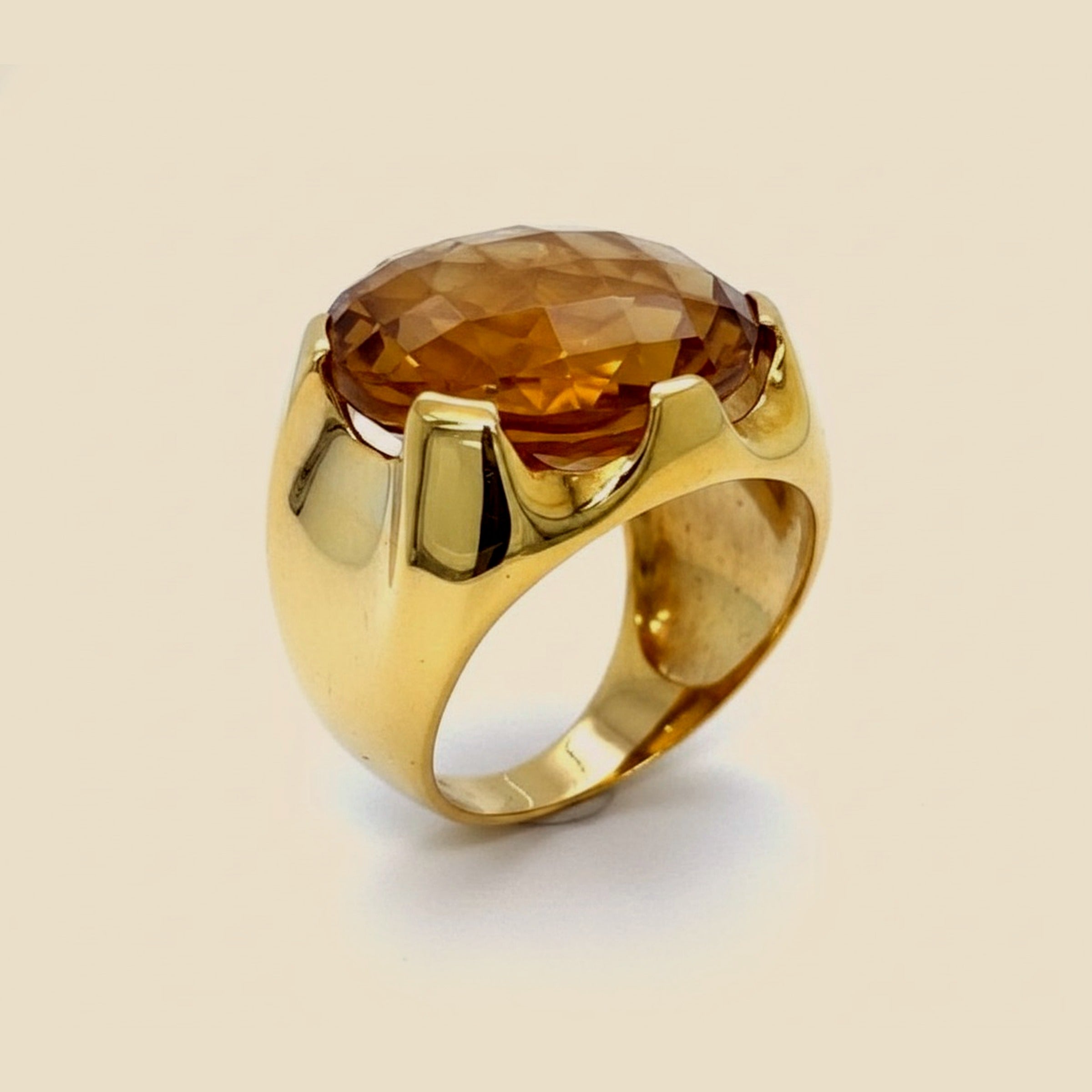 18k Yellow Gold Citrine Cocktail Ring