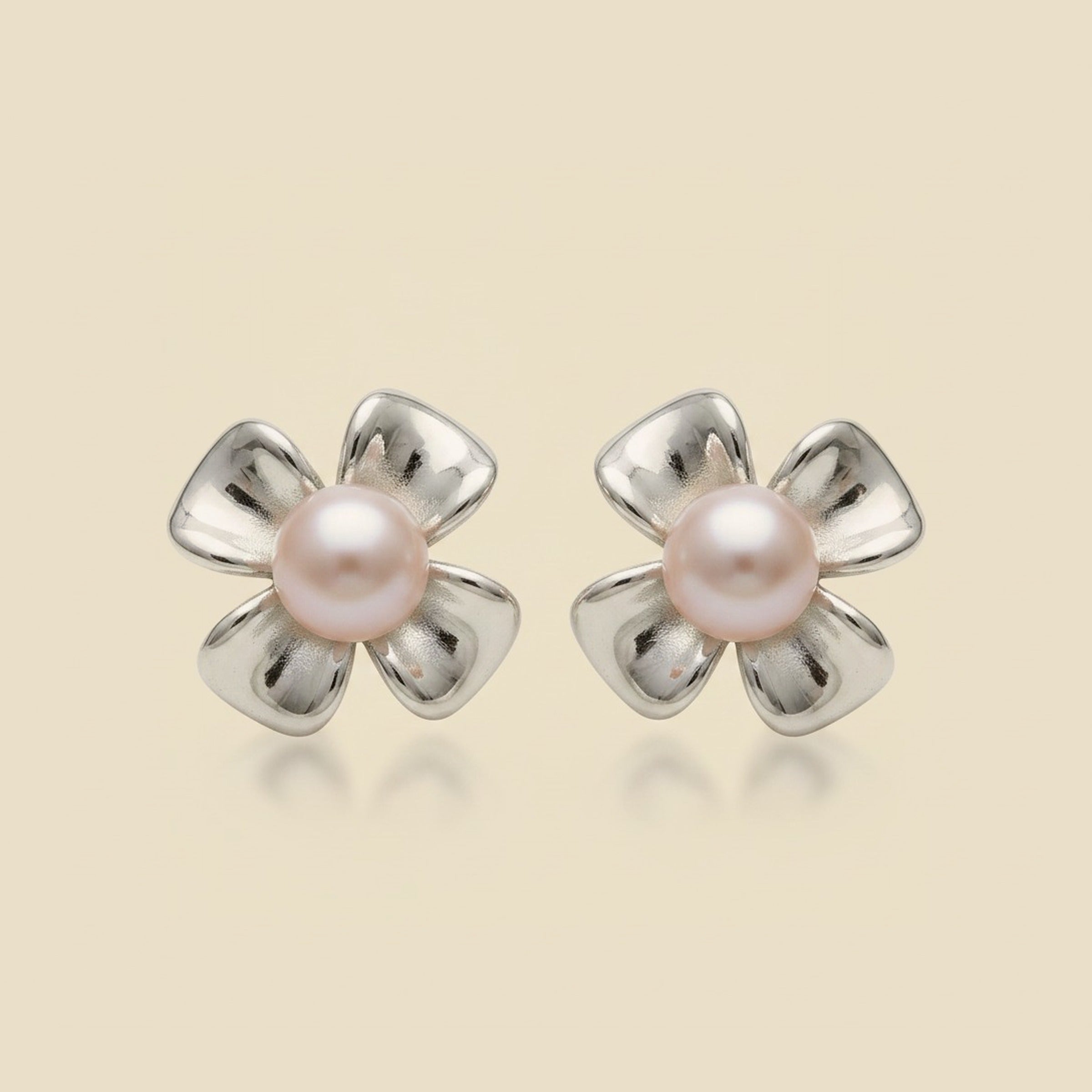 Ann King Fashionista Sterling Silver Orchid Earrings – Empire Diamond