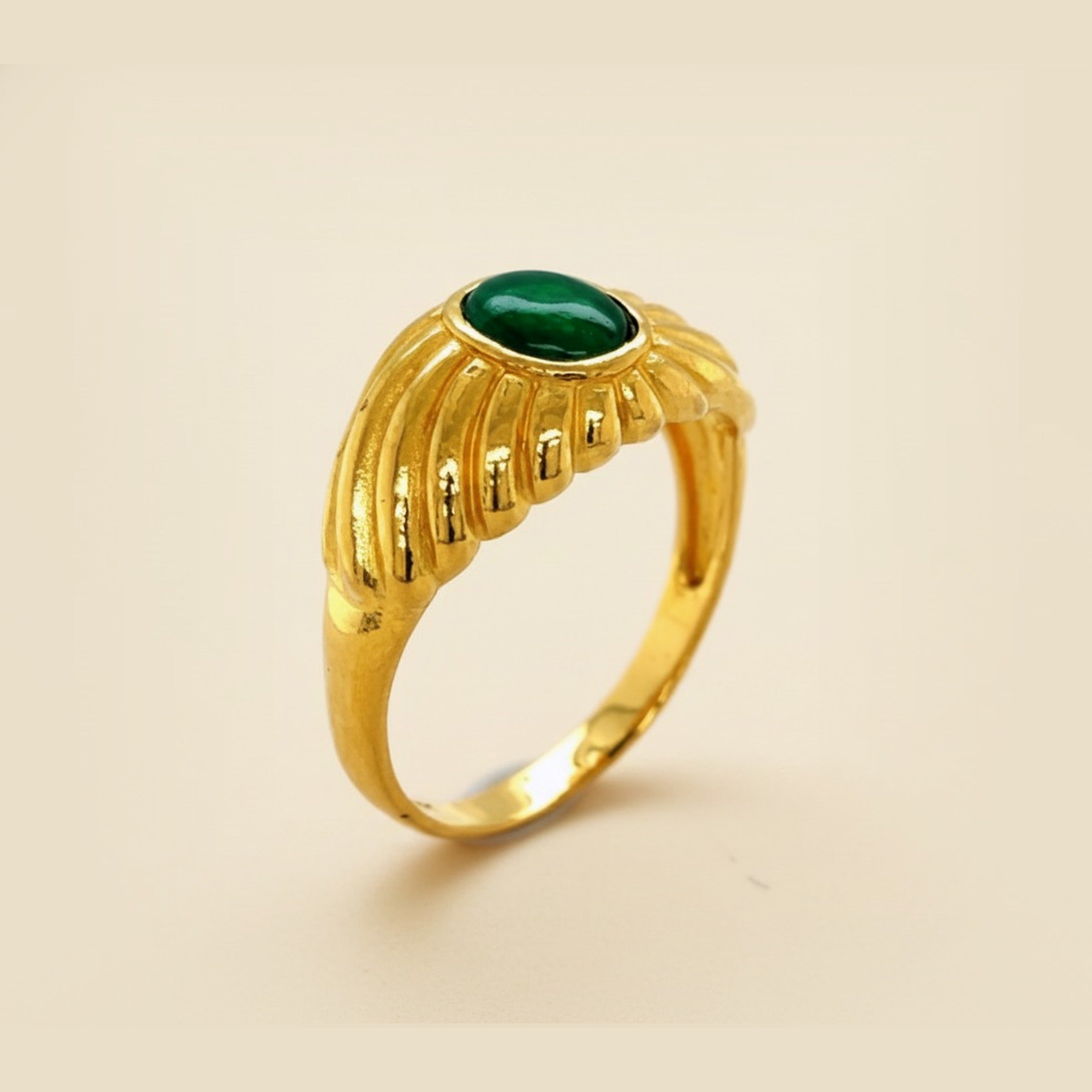 Gent's 24k Yellow Gold Green Jade Ring