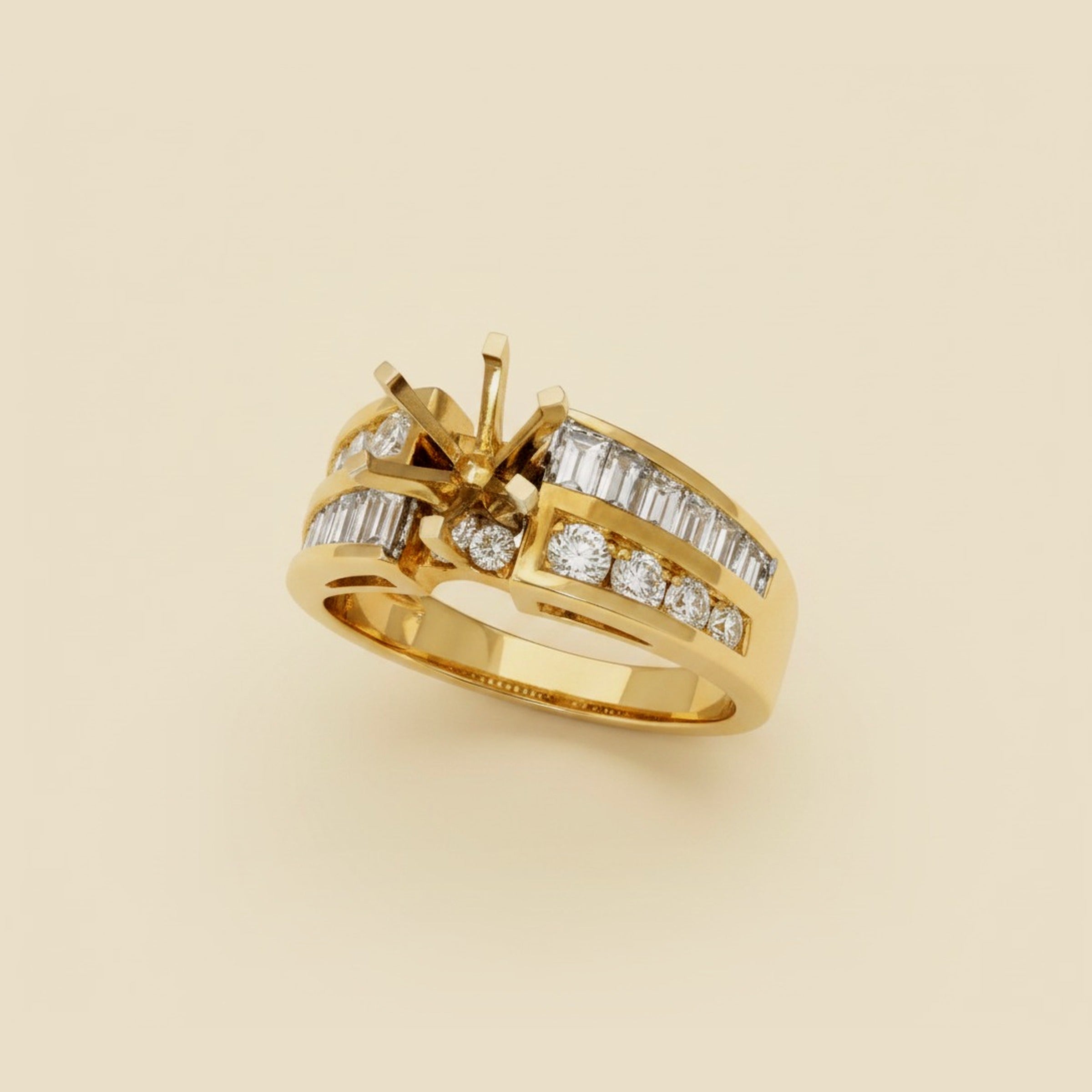 Martin Flyer Yellow Gold Diamond Setting
