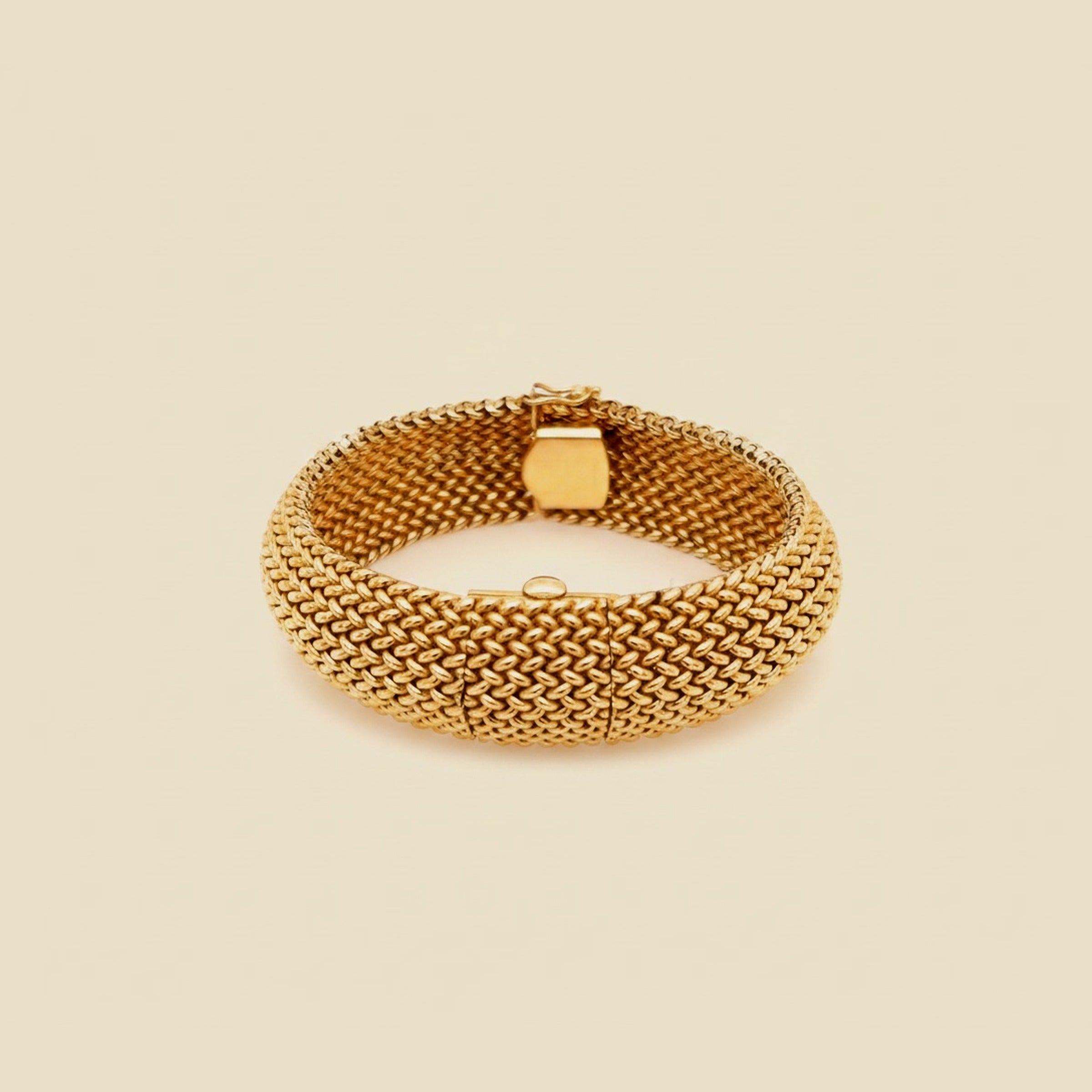 Omega Swiss Closed-Face Woven Bracelet Watch – Empire Diamond