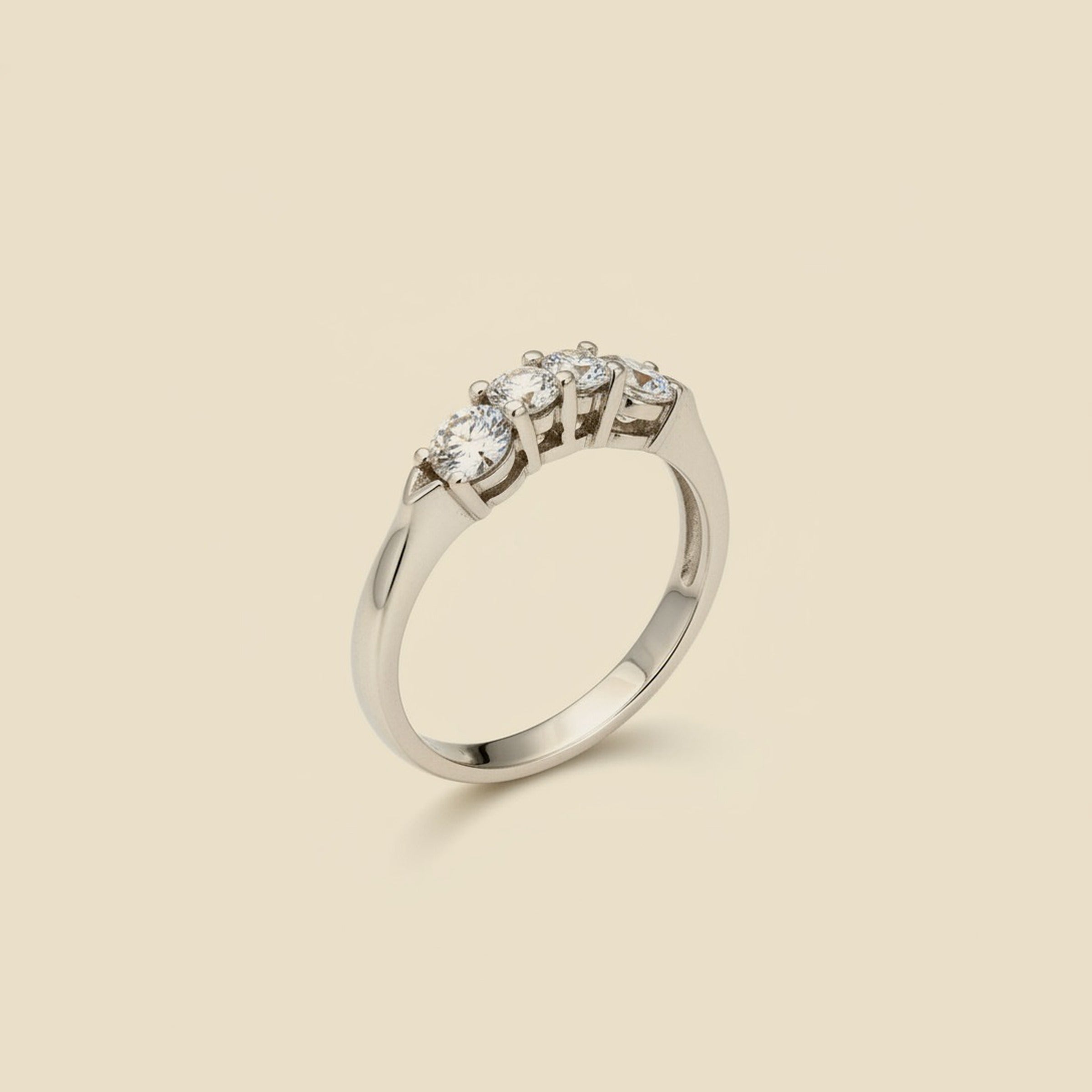 Platinum Fitted Shared Prong Diamond Wedding Band