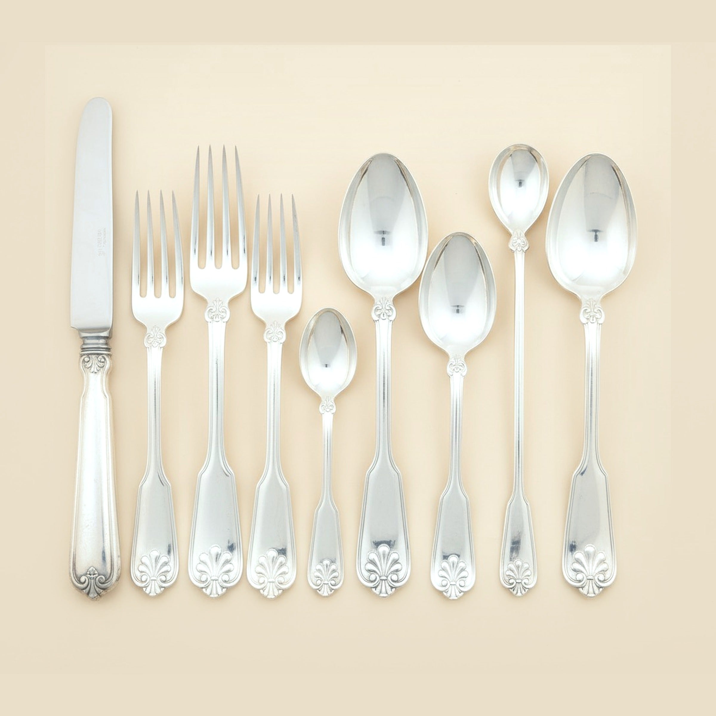 Tiffany & Co. Shell & Thread Sterling Silver Flatware Set – Empire Diamond