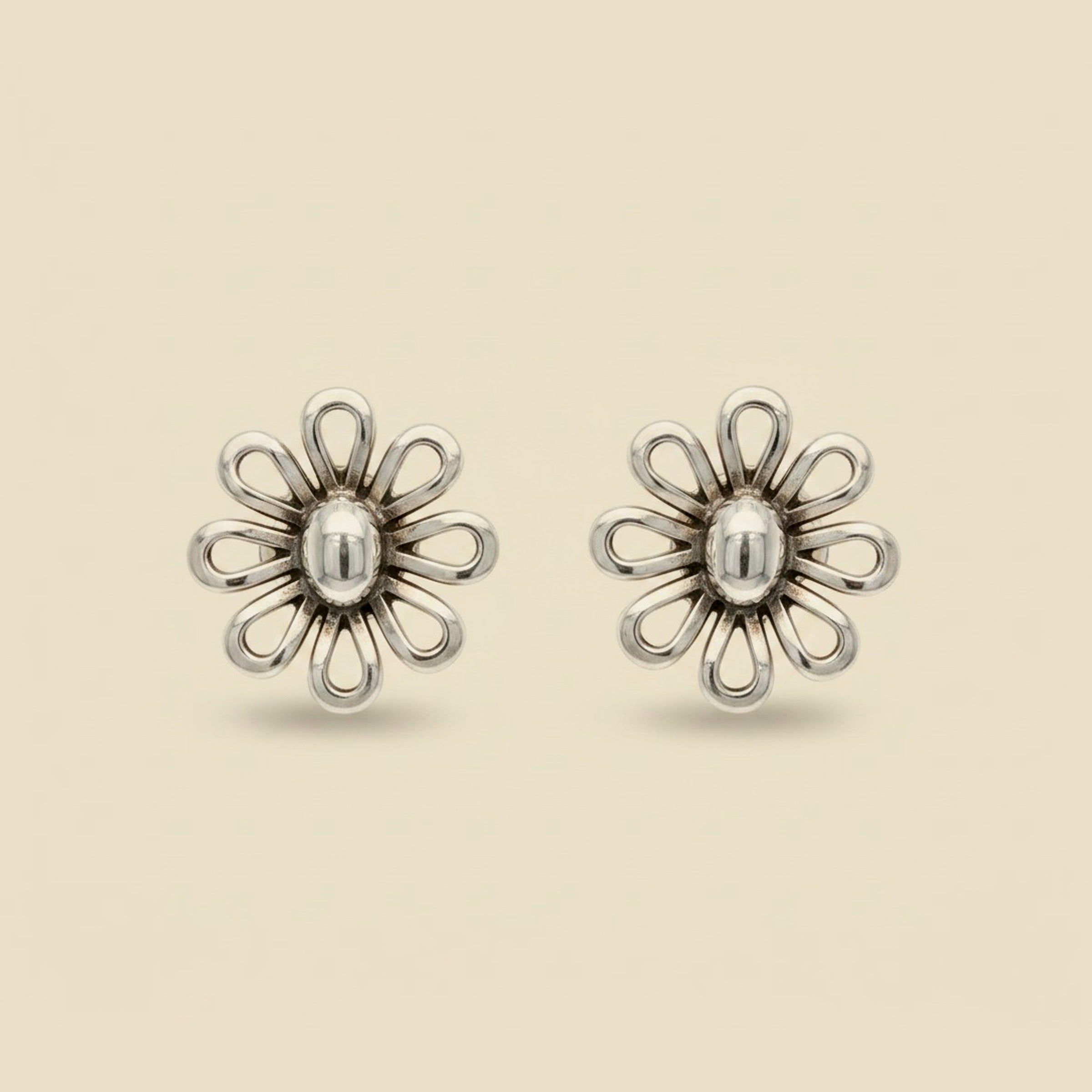 Tiffany & Co. Sterling Silver designed by Paloma Picasso Daisy – Empire Diamond