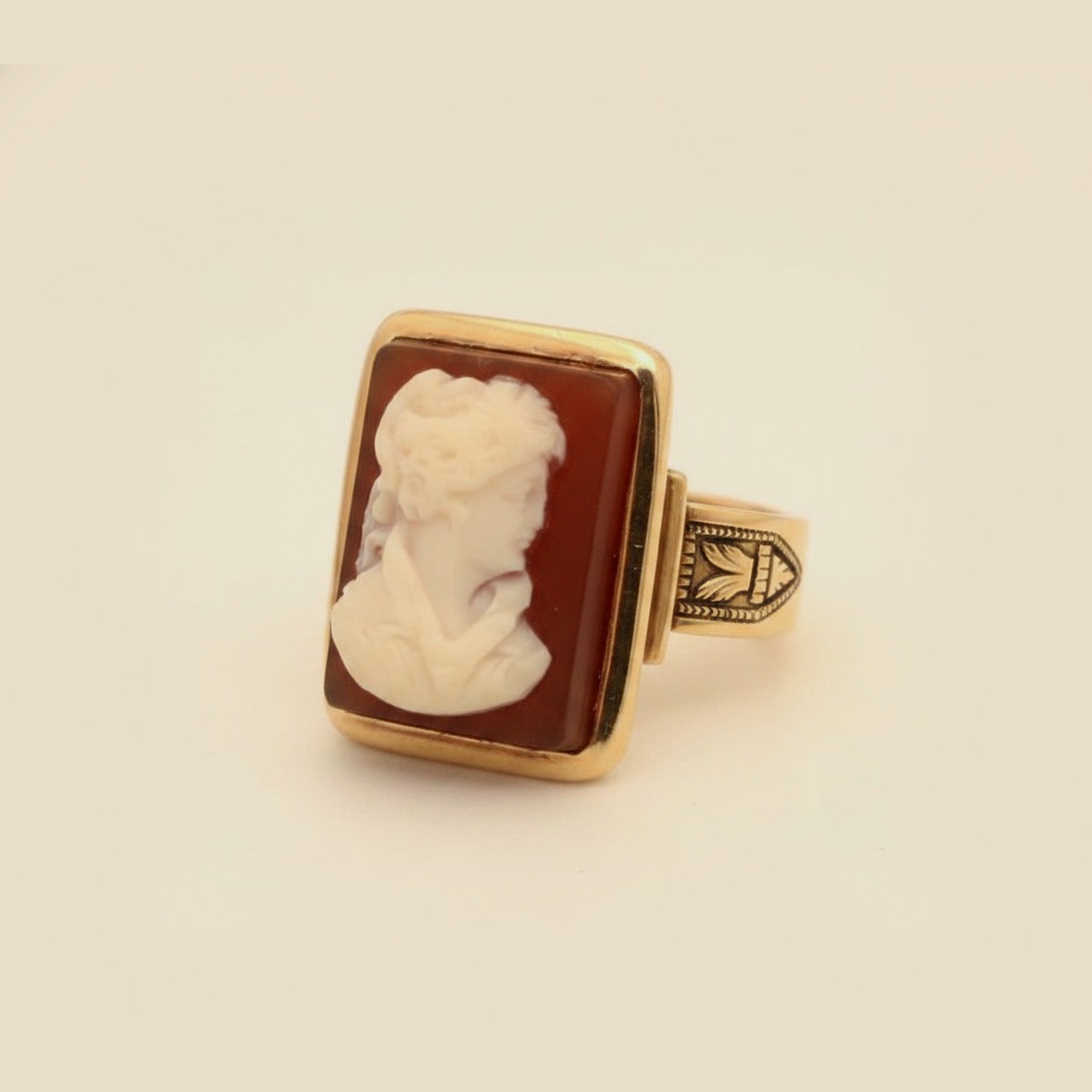 Victorian 10k Rose Gold Cameo Ring