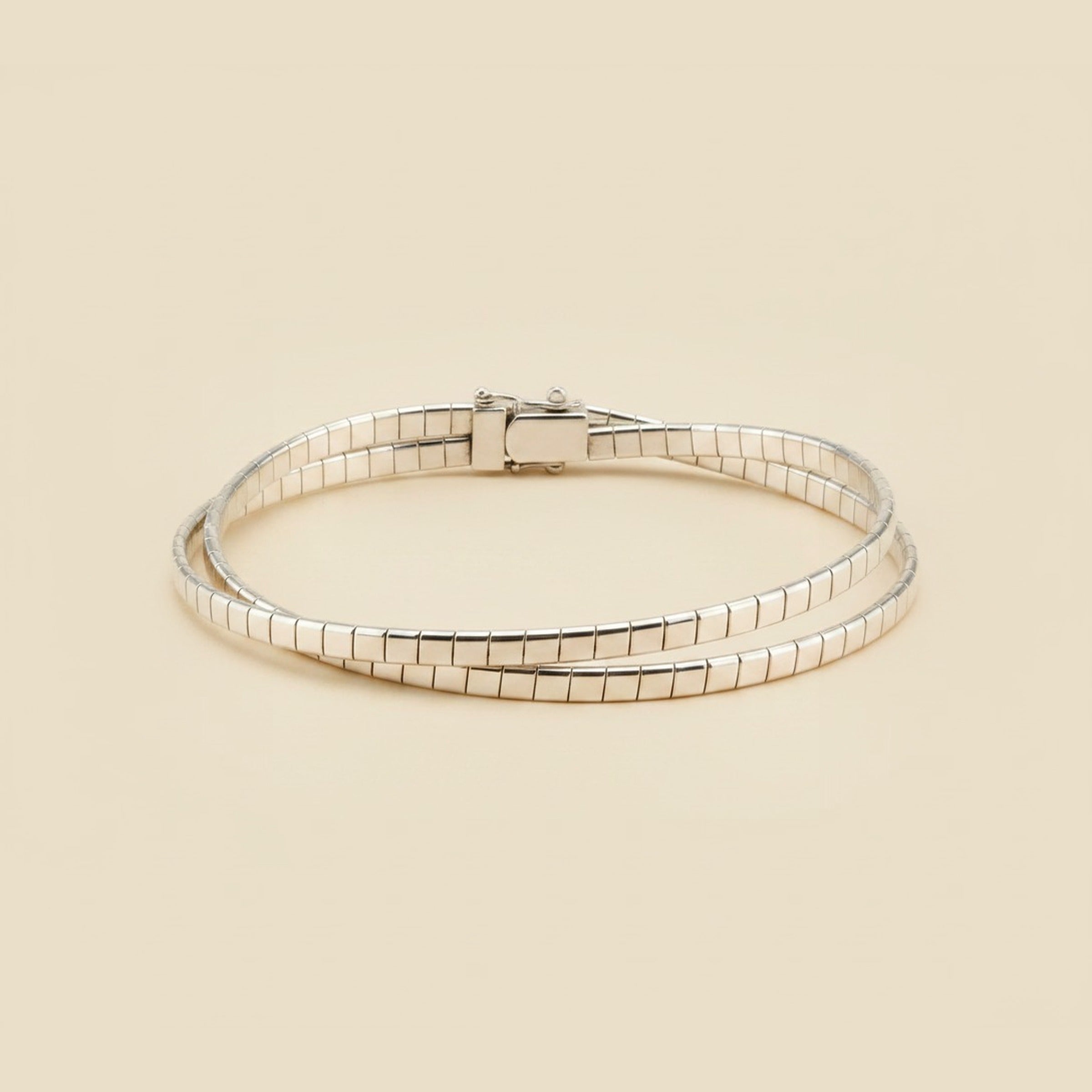 White Gold Brushed & Glossy Finish Crossover Bracelet – Empire Diamond