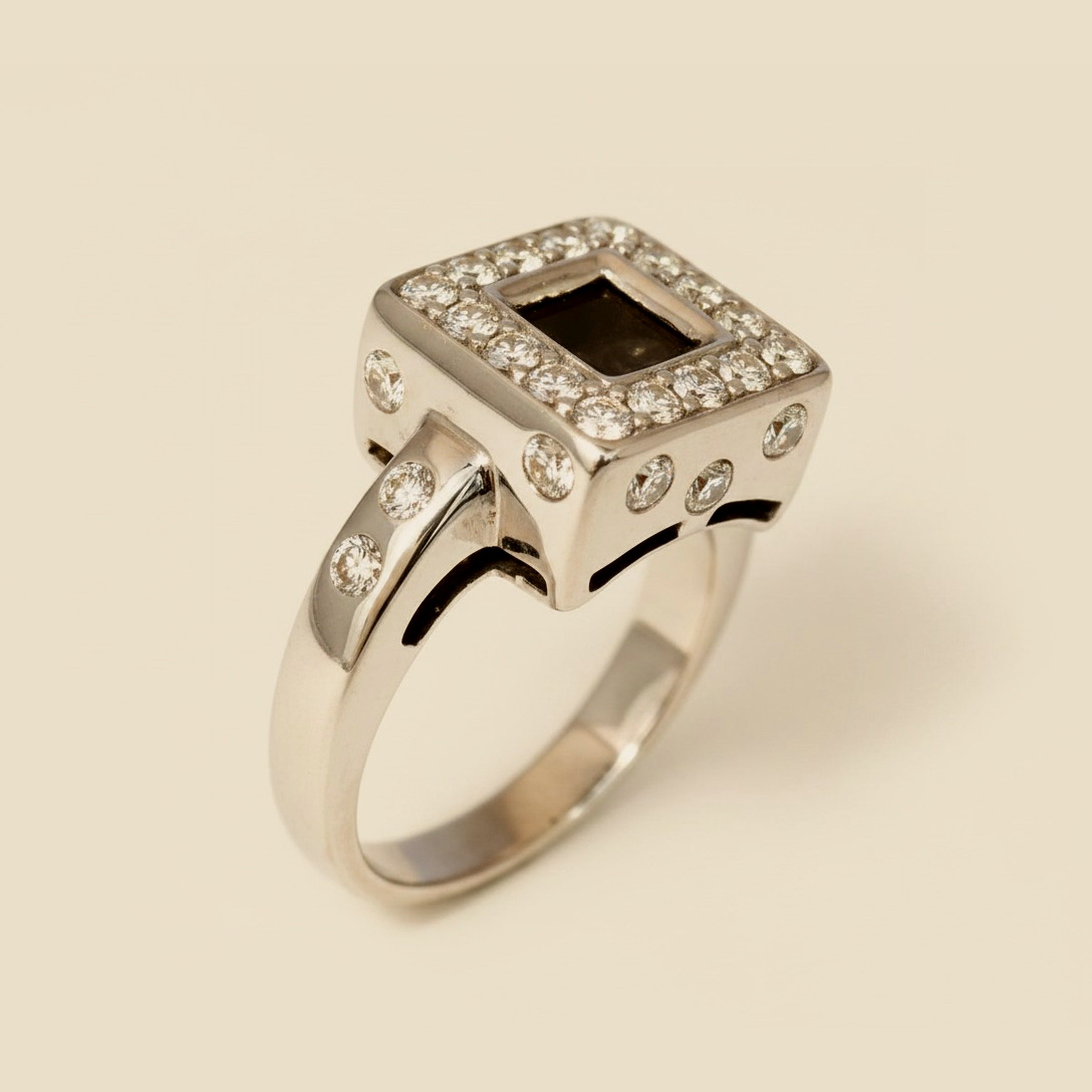 White Gold Happy Diamond Style Cocktail Ring – Empire Diamond