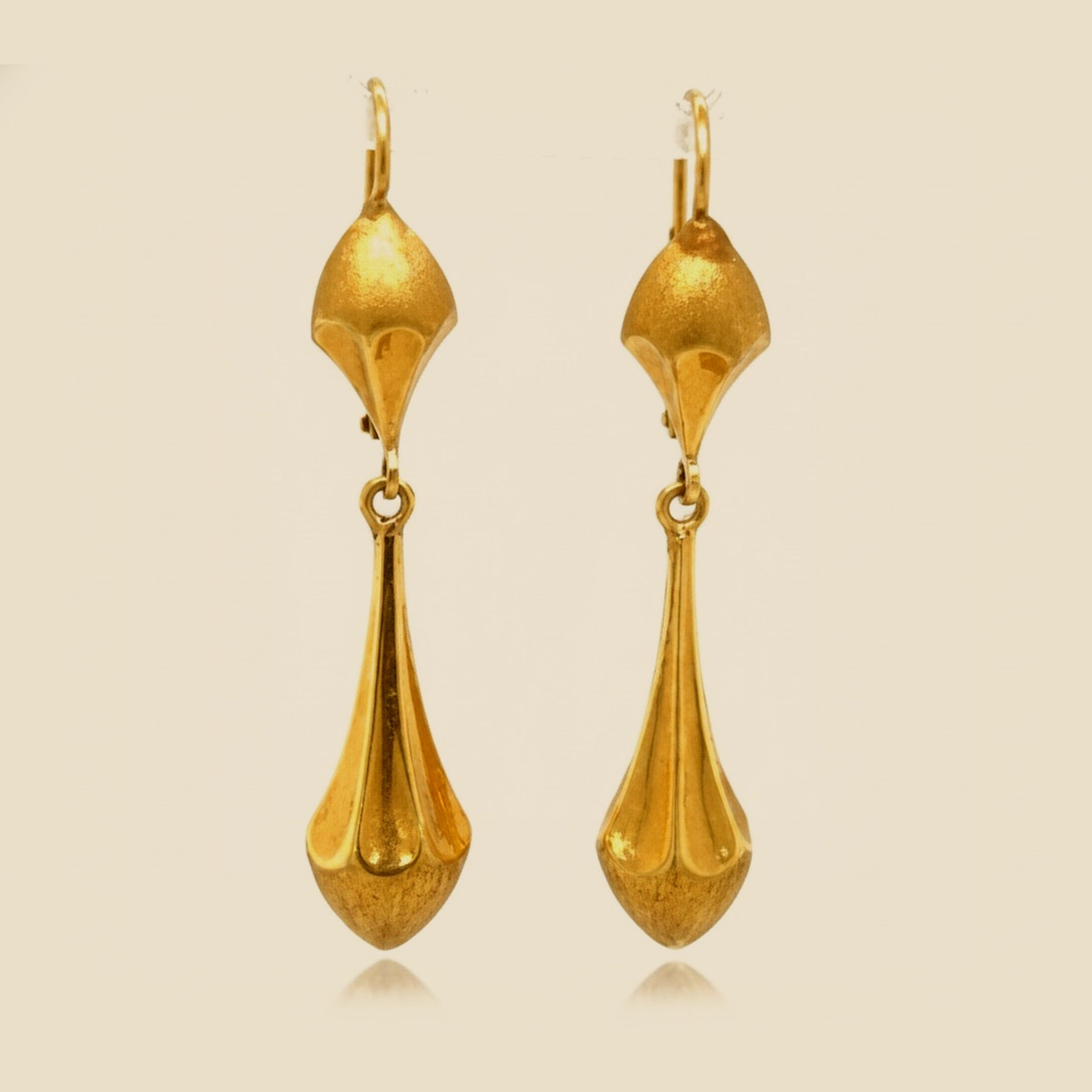 Yellow Gold Dangling Earrings