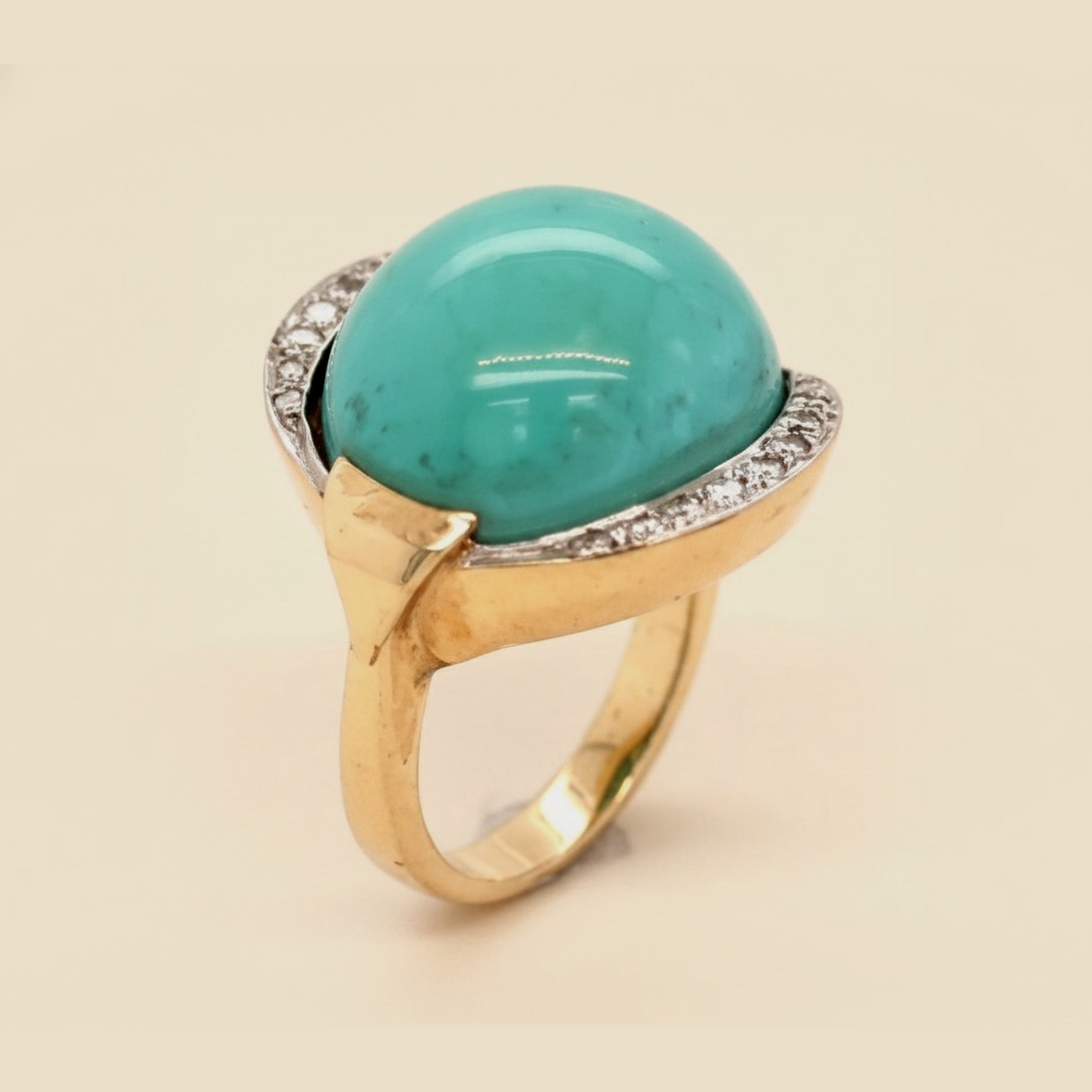 Yellow Gold Turquoise & Diamond Cocktail Ring